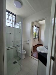 Yuk Tong Avenue (D21), Terrace #524138581